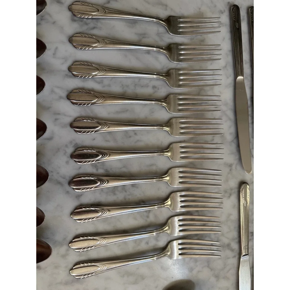 N.S. Co. 18-8 Stainless Steel Flatware Set 40pc Art Deco Ridged Silverware MCM
